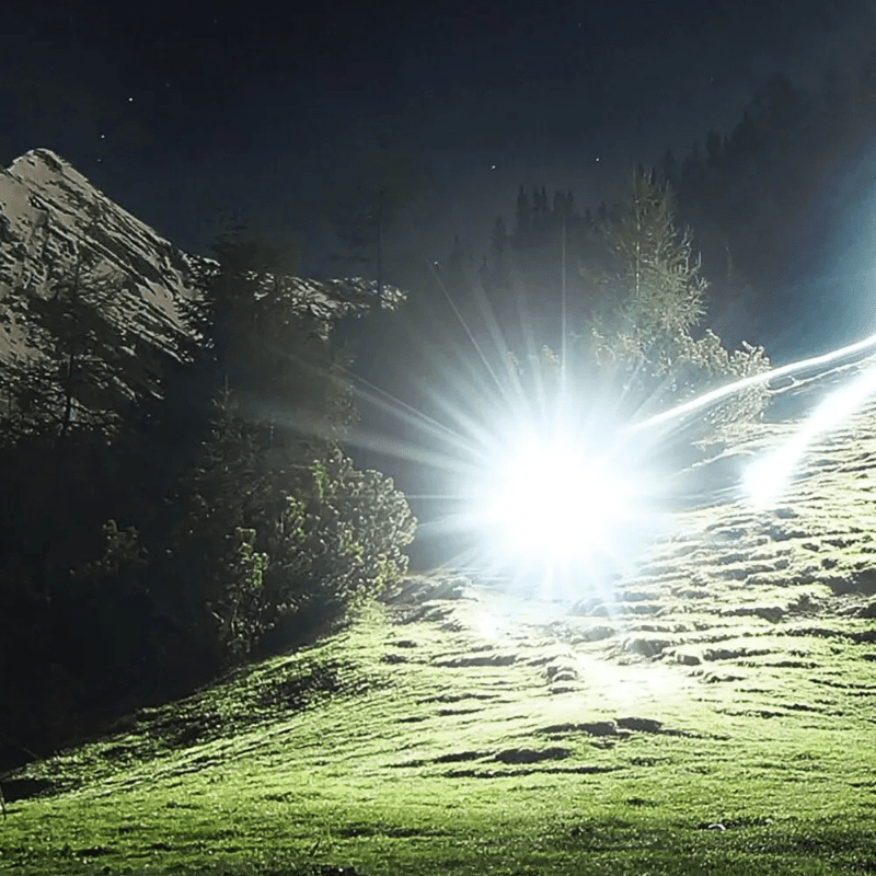 Lampe Torche 4 LED 600 Lumens puissante