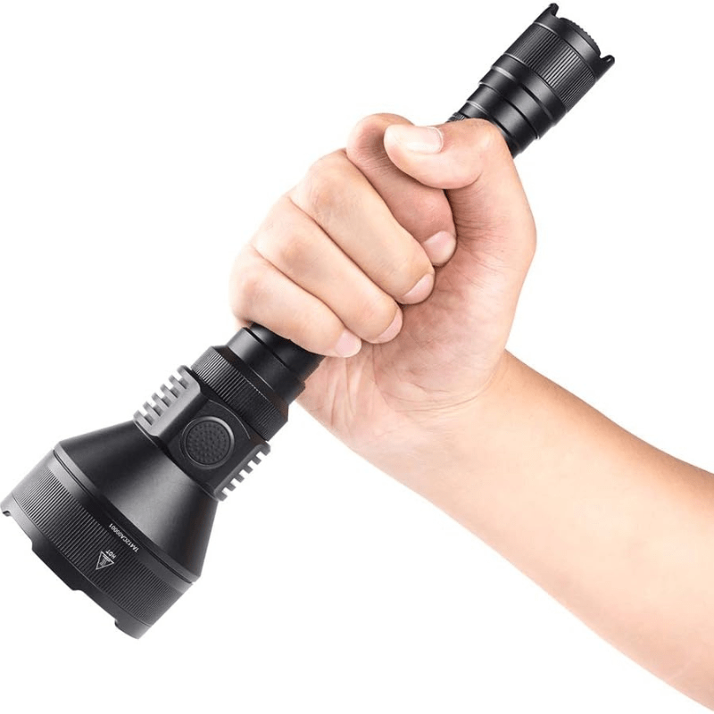 Lampe Torche Tactique 2300 Lumens prise en main