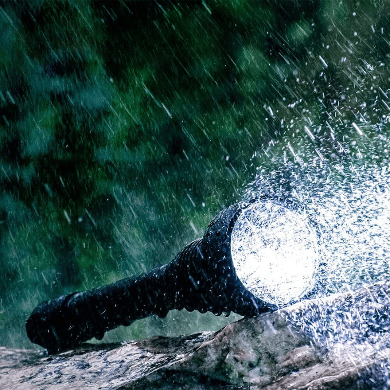 Lampe Torche Tactique 2300 Lumens étanche