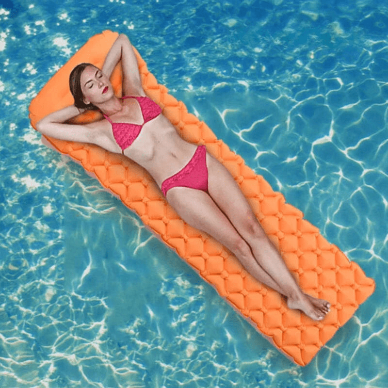 Matelas Gonflable Bivouac sur l'eau