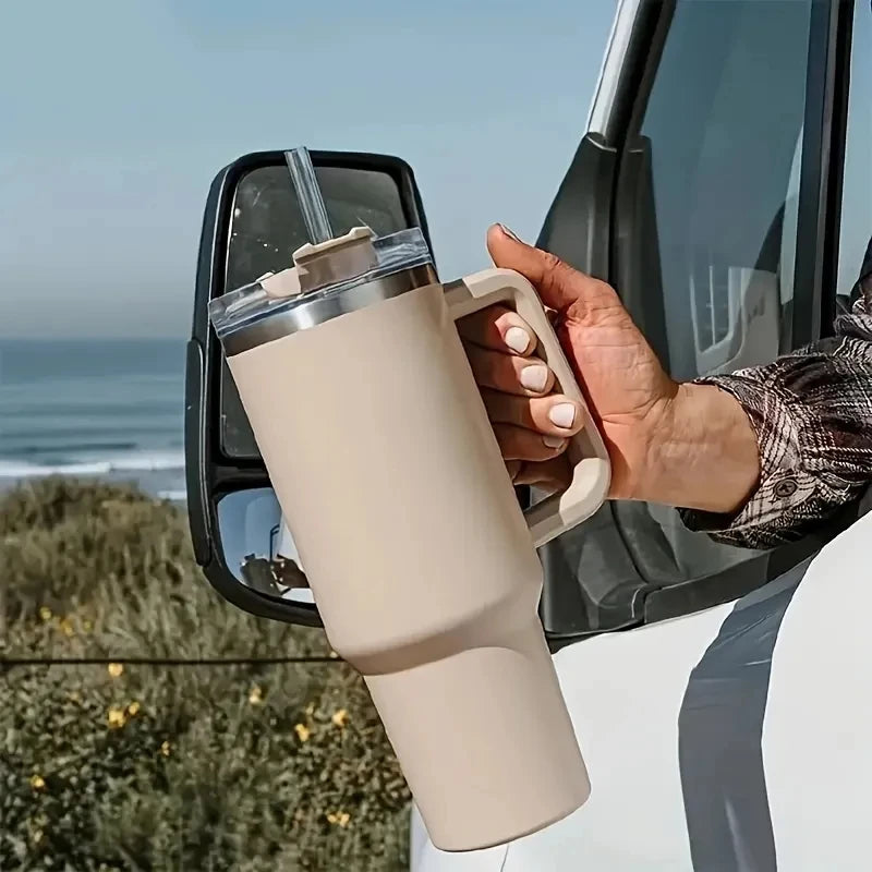 Bouteille Isotherme 1,2L Avec Poignée Et Paille